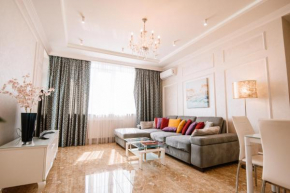 Luxury for business & pleasure Royal 1